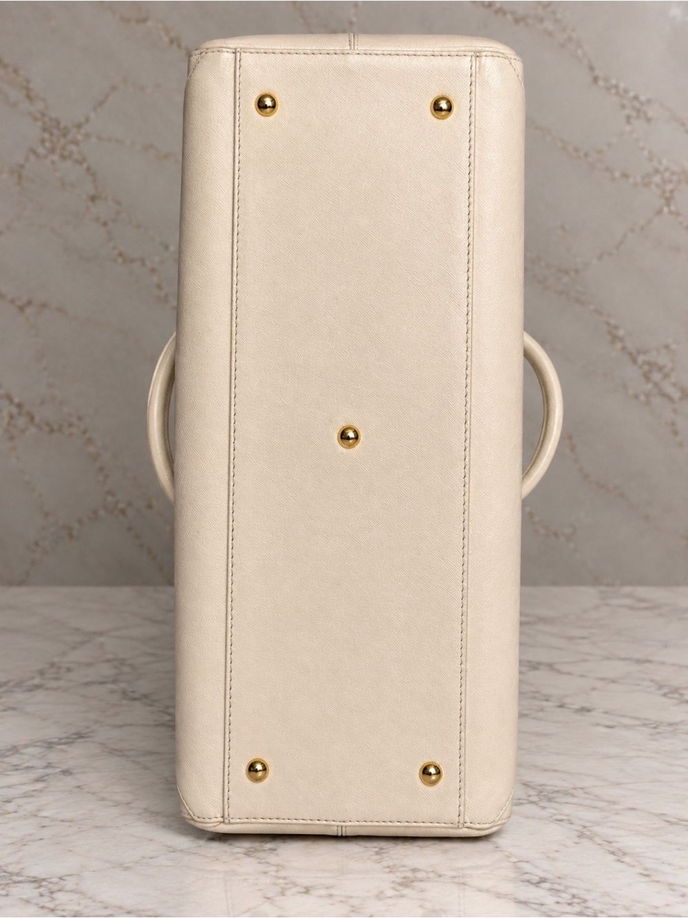 MCM Nuovo Large Ivory Saffiano Leather Tote Satchel Bag Certificate Authenticity - Picture 4 of 8
